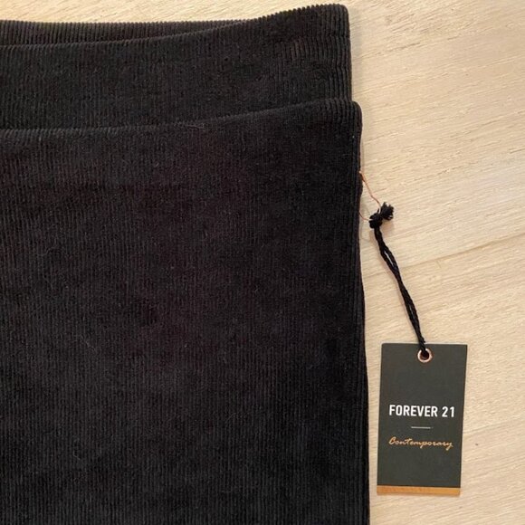 NWT Forever 21 Black Ribbed Leggings size XL - Picture 3 of 3